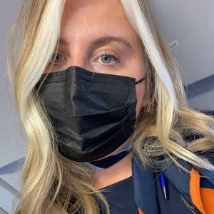 Meet your Posher, Lauren